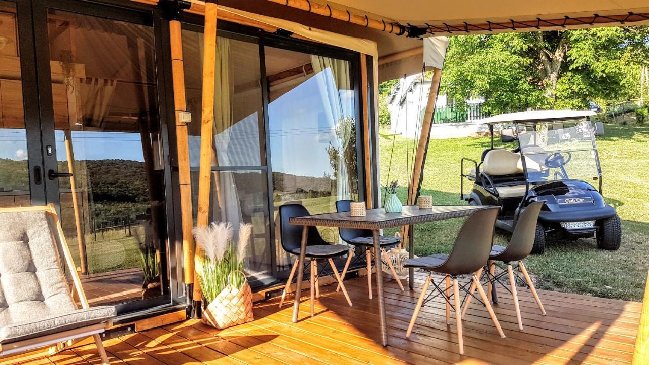 Palos Resort Zalacsány Buitenkant foto