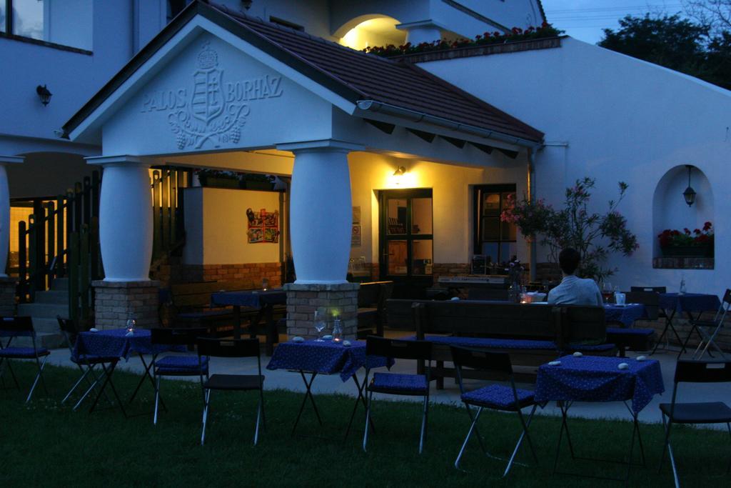 Palos Resort Zalacsány Buitenkant foto